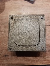 Unterflur/Fussbodensteckdose Metall