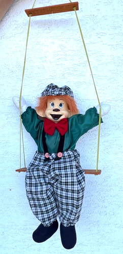 Marionette clown auf - auf, schaukel
