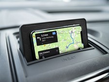 Inbay Ablagefach Qi für