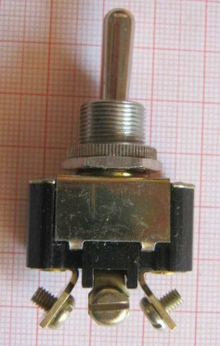 Robuster umschalter 0 - -,