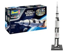 Revell Apollo 11 Saturn V