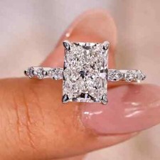 3,78 TCW Radiant Cut Moissanit
