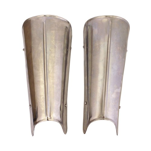 Paar beinschienen aus - 1,