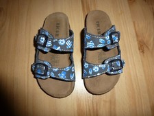 Hausschuhe Schlappen Größe 28 von Biokids Junge  blau echt Leder  Fußballmotiv