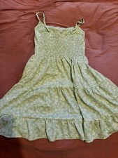 Modisches Sommerkleid Kleid Teenager Größe S, Blumenmuster
