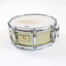 Pearl Classic Maple Snare Drum
