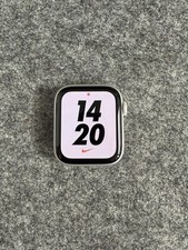 Apple Watch Series 5 Nike+ -