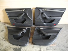 Skoda Octavia 5E Combi Türverkleidung Kunstleder schwarz Türpappe 5E1867011A