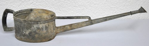 Nostalgische metallgießkanne - nostalgische,