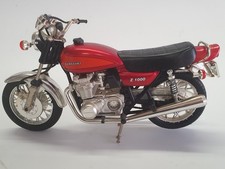 Kawasaki Z1000 Motorradmodell BESCHÄDIGT Guiloy 1/10 rot/orange