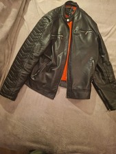 Sehr schöne Kunstlederjacke