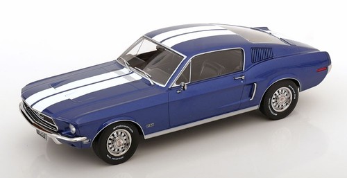 Scale ford mustang gt - 1:18,