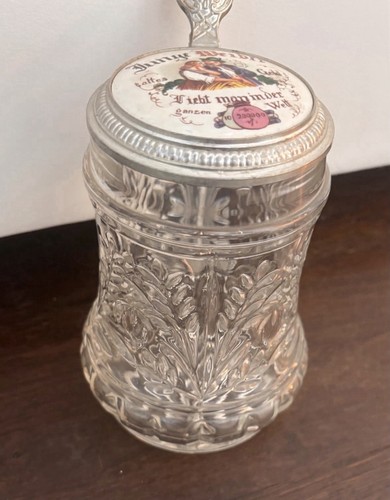 Alter bierkrug mit zinndeckel - bierkrug,