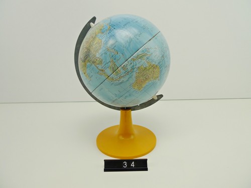 Scan globe 1973 - scan-globe, globus