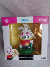 HOT TOYS COSB! Disney Alice im
