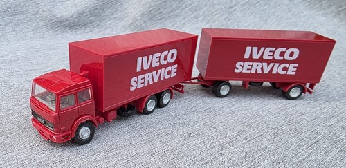 Herpa iveco rot - rot, |