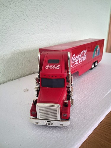 Coca cola weihnachtstruck mit - coca-cola,