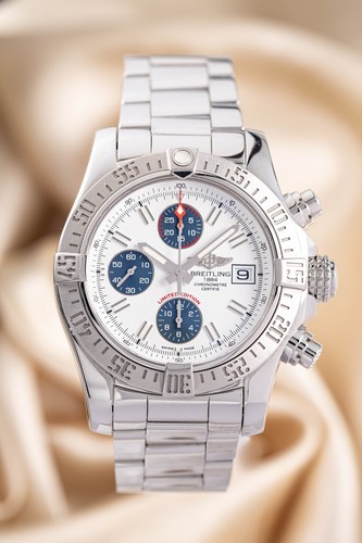 Breitling avenger 43mm - breitling,