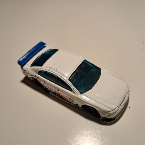 Modellauto hot wheels holden - modellauto,