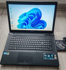 Laptop Asus 17,3 Zoll/ Neu SSD