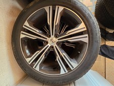 4 Stück Volvo XC40 Alufelge Komplettrad 19 Zoll allwetterreifen 6 Monate alt