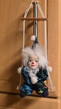 Clown auf Schaukel, ca.25 cm, Deko
