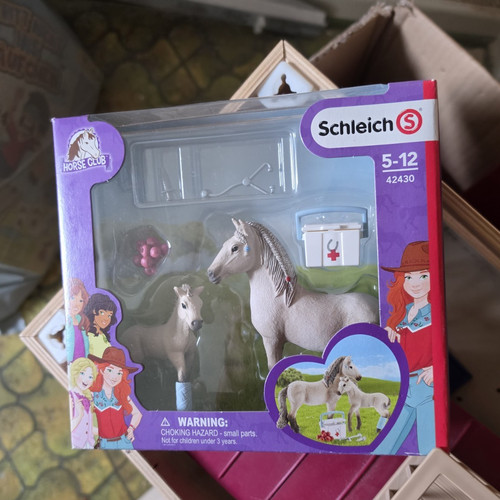 Schleich pferdestall lot mit - pferdestall,