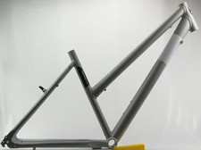 28 Zoll Damen Trapez Fahrradrahmen RH 45 cm Trekkingrad silber Alu Trapezrahmen