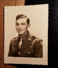 USA - Amerikanischer Soldat in Uniform - ca. 1940er Jahre / Foto Broadway