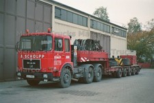 LKW Foto MAN F8