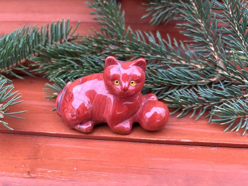 Katzenfigur gravur aus rotem - katzenfigur,