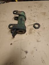 Deutz D40U Vorderachse Achsgehäuse Achsschenkel Links