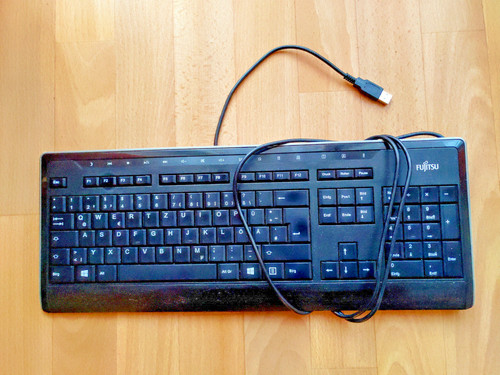 Fujitsu kb900 - fujitsu,