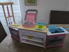 Barbie Küche - ohne Barbie-Figur, ohne Knete, nur Möbel und Zubehör (FRH73)