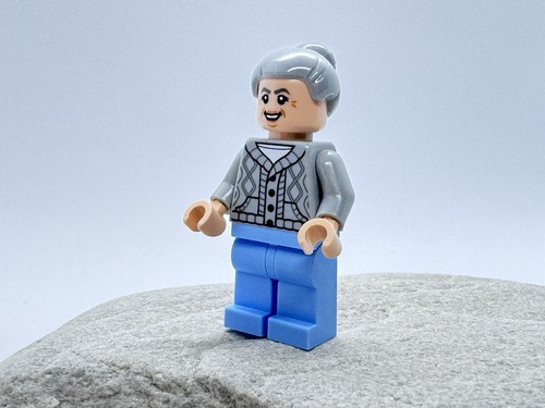 Lego marvel minifigur aunt - lego®,