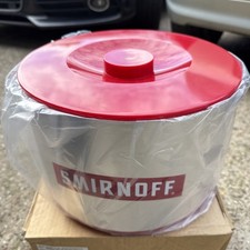 Moderner Smirnoff Vodka