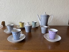 Buntes Kaffee-/Teeservice Aus