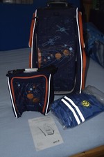 Schrank-Trolley und  Schutzhülle, Kulturtasche von Jako-o z.t. Neu