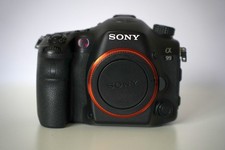 Sony Alpha SLT-A99V 24.3 MP SLR-Digitalkamera + Tamron 24–70 mm f/2.8 (DEFEKT!)
