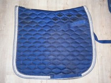 Eskadron Dressur Schabracke Satin Stepp dk. blau Gr. L