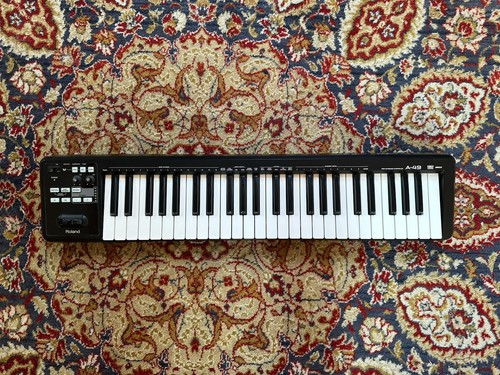 Roland midi keyboard - a-49,