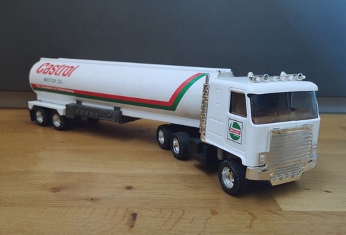 älteres ertl sattelzug modell - ertl, sattelzug-modell