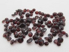 100 Granat Rundschliff