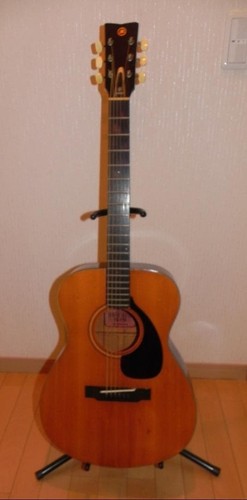 Yamaha 110 red - yamaha, label