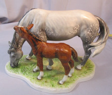 Porzellan Pferde, Stute mit Fohlen, Goebel 32303-16, 1974, G. Bochmann, signiert