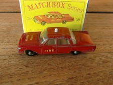 MATCHBOX Lesney RW 59 B FORD FAIRLANE 1960 Fire Chief's Car Rot 1963 + Repro Box