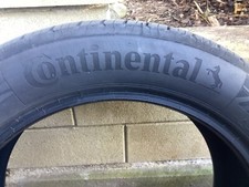Reifen 235/50R19 V Continental 
