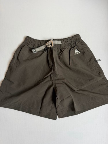 Nike acg woven trail shorts