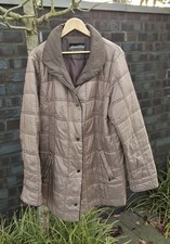Damen Steppjacke / Jacke von Conceptuk - Gr. 50 / XL - capuccino braun  glänzend