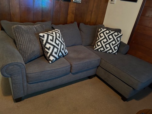 Sofa with chaise - with,